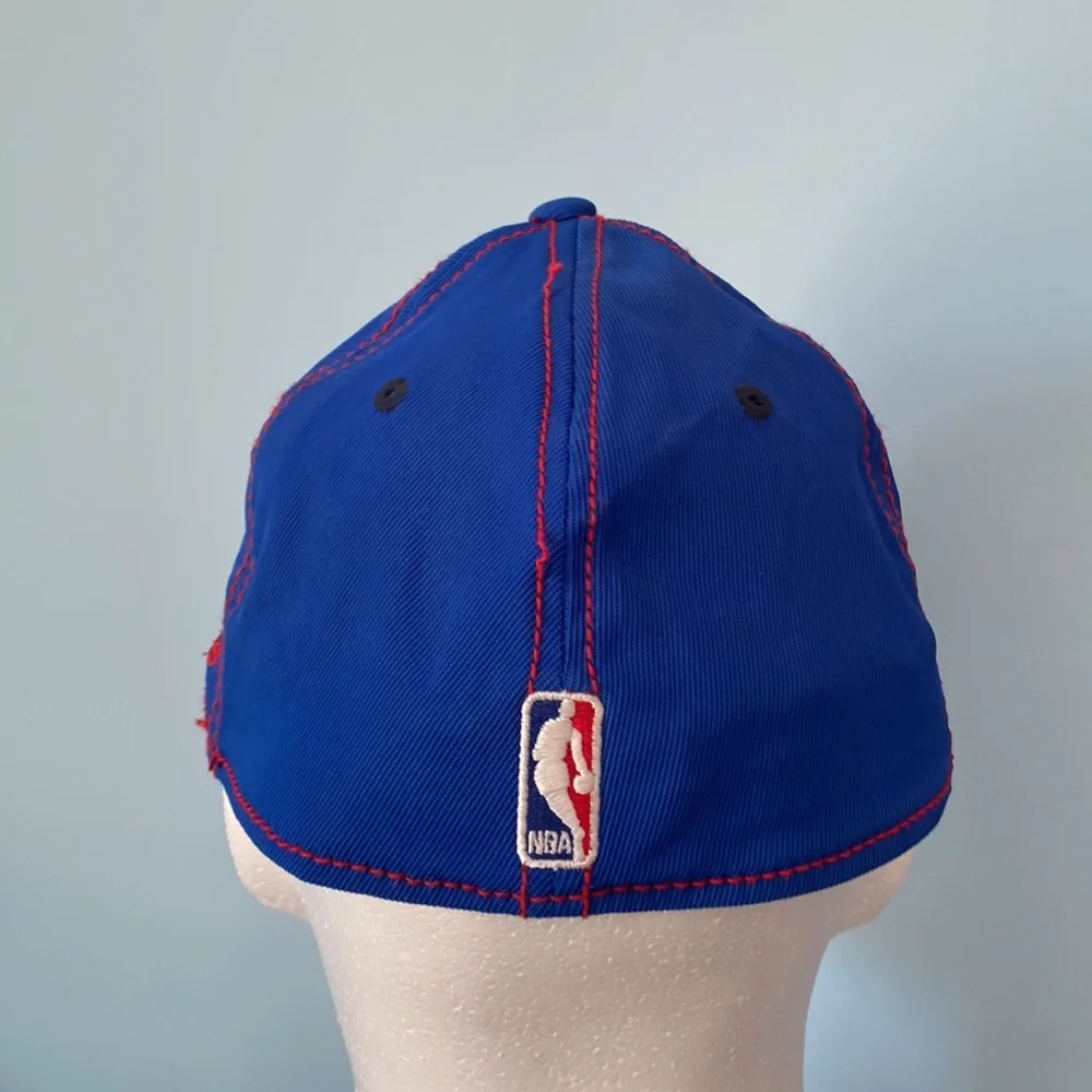 Adidas NBA Detroit Pistons Large/XL Embroidered Hat - Picture 4 of 8
